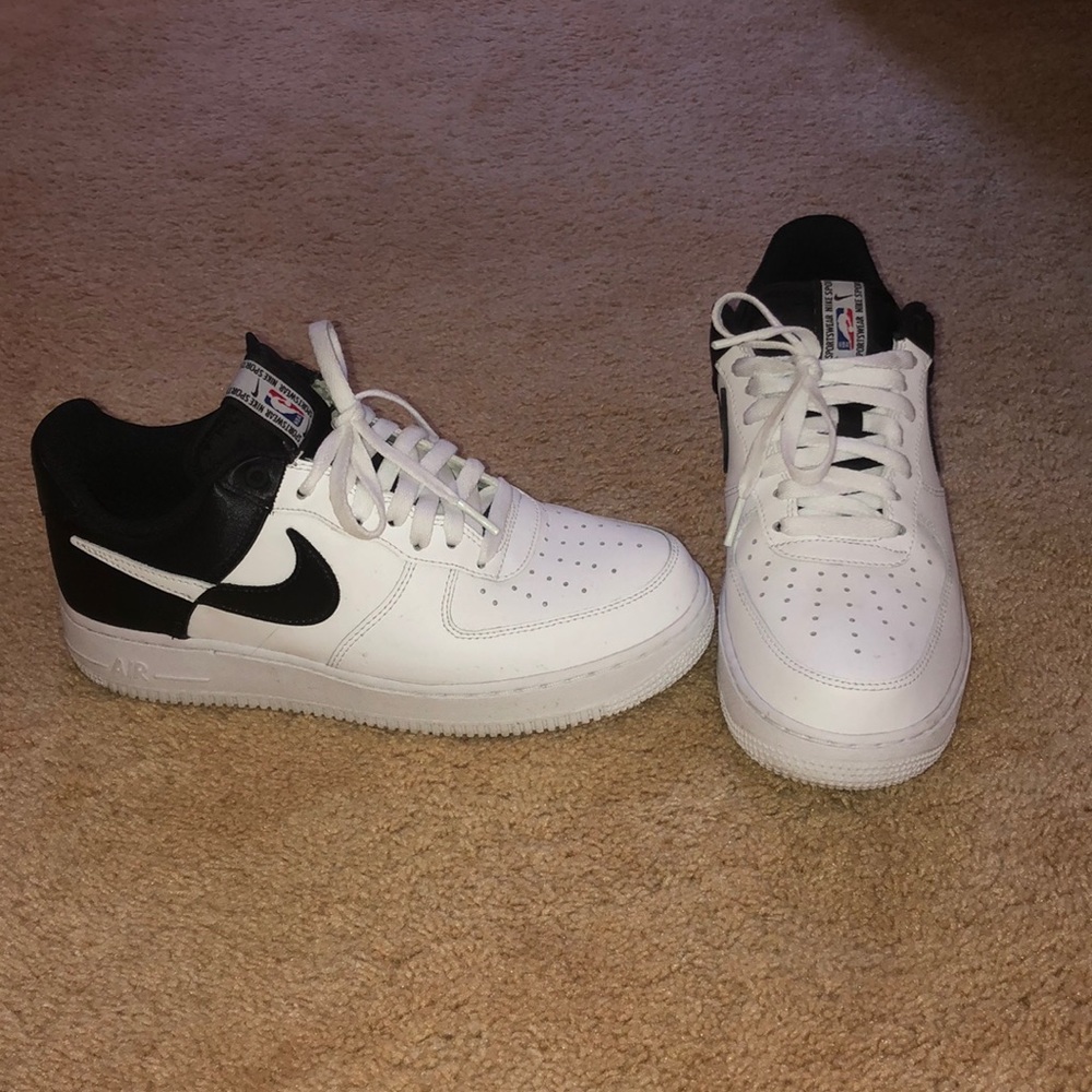 Nike Air Force 1 NBA Edition Brooklyn Nets colors
